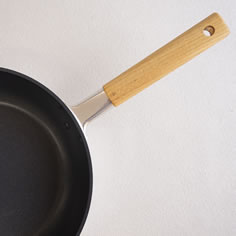 ambaiフライパン