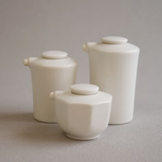 セラミック醤油差し